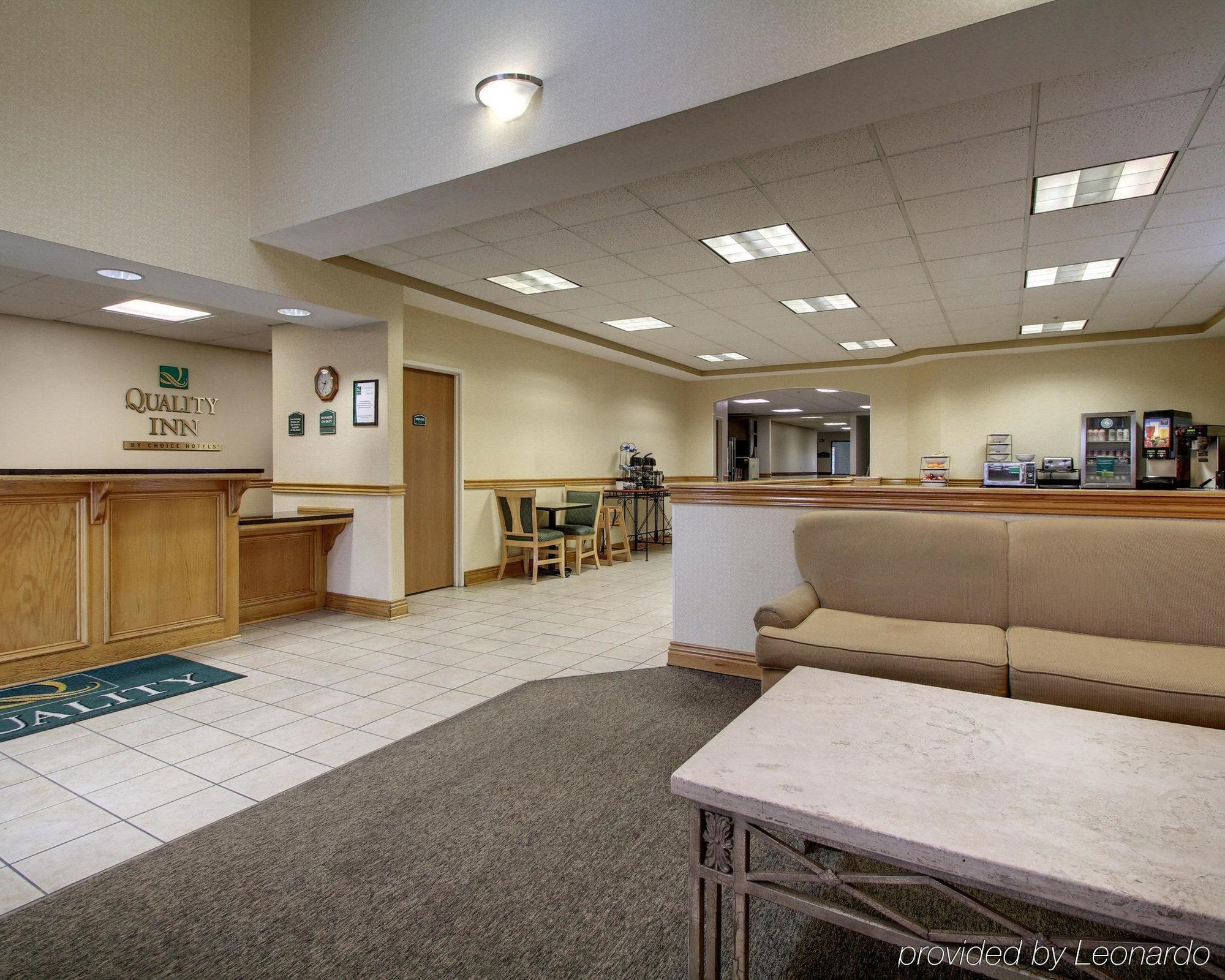Columbia Inn & Suites Dış mekan fotoğraf