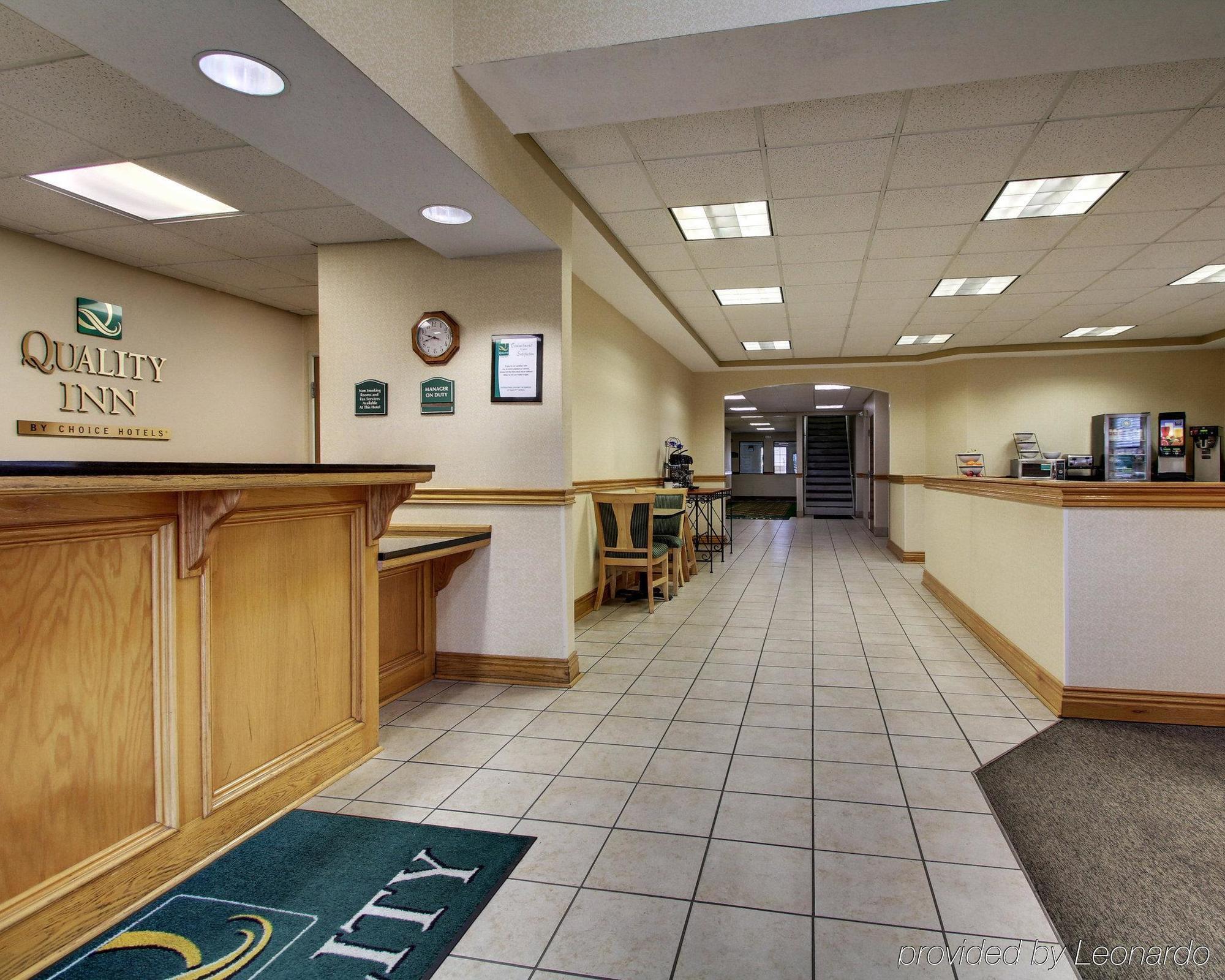 Columbia Inn & Suites Dış mekan fotoğraf