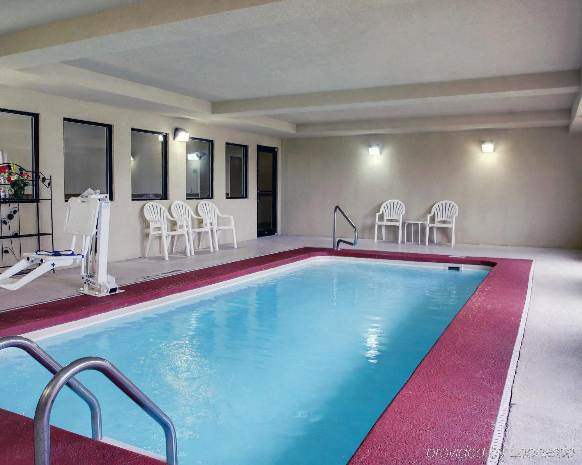 Columbia Inn & Suites Dış mekan fotoğraf